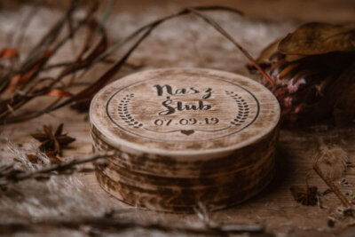 Round box for USB