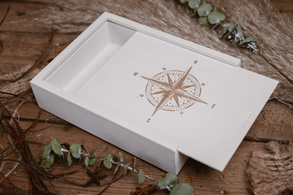 Wooden slide box for photos 13x19cm
