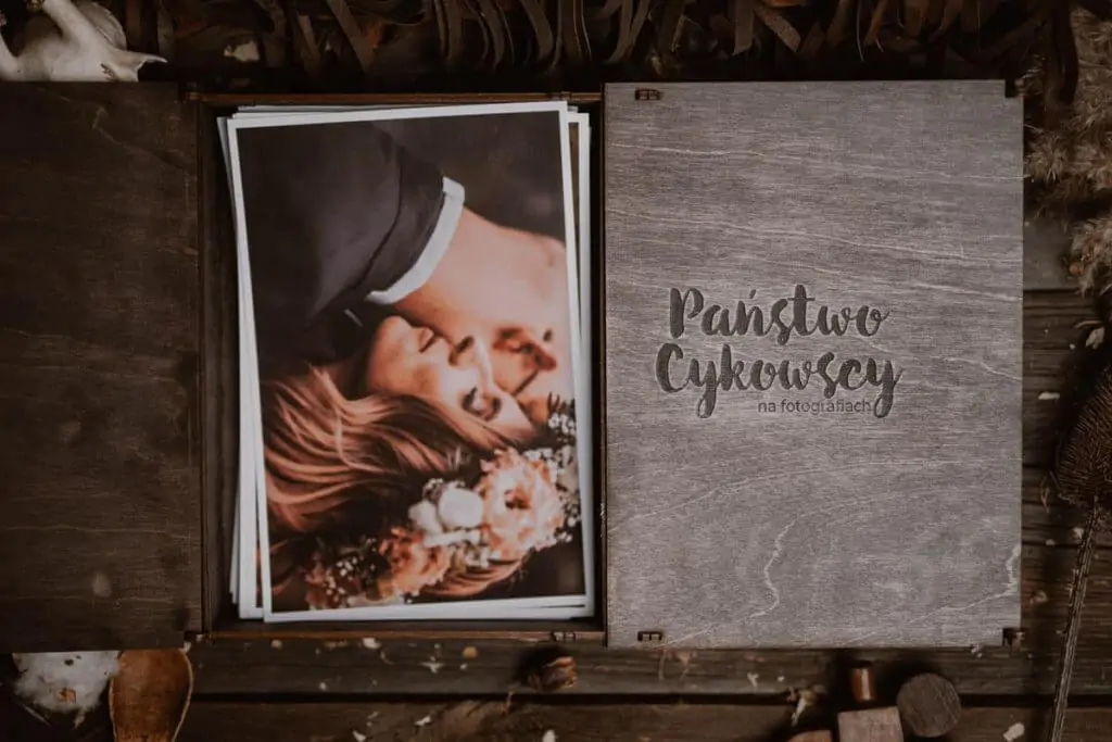 XL Box for 15x23cm photos
