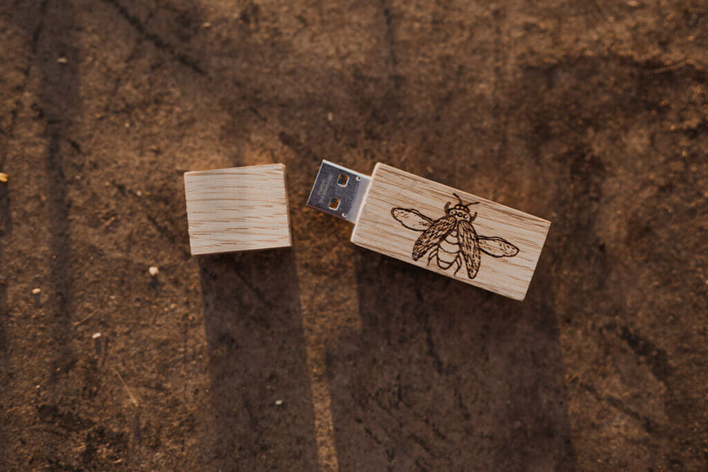 Oak flat flash drive 16GB-256GB 3.0
