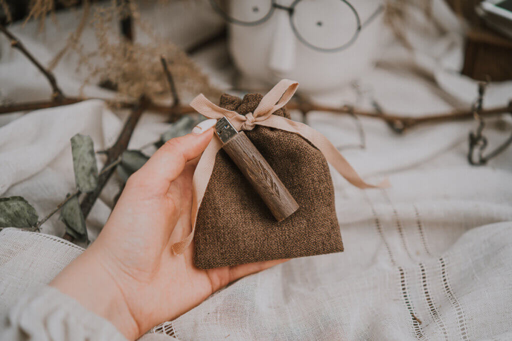 Soft USB pouch (4 colours)